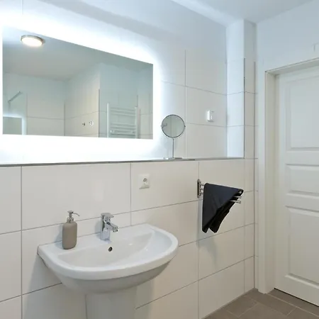 Unter Den Kiefern 109