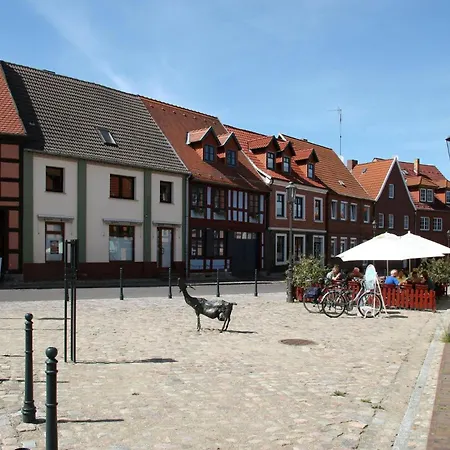 Unter Den Kiefern 109 Röbel